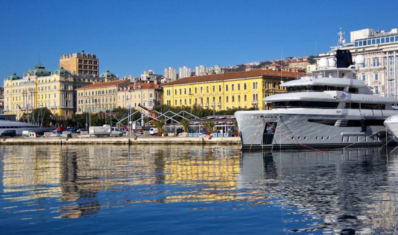 Apartments Budin Adri & Robi Rijeka City Center Exterior photo